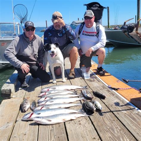 portland fishing guide|Portland, Oregon Fishing Guide Salmon, Sturgeon, Walleye, Crab.